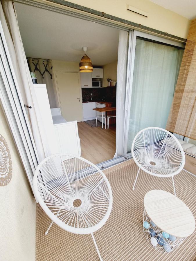 Studio Cabine Refait A Neuf A 3 Minutes A Pied De La Plage Apartment Le Grau-du-Roi Exterior photo