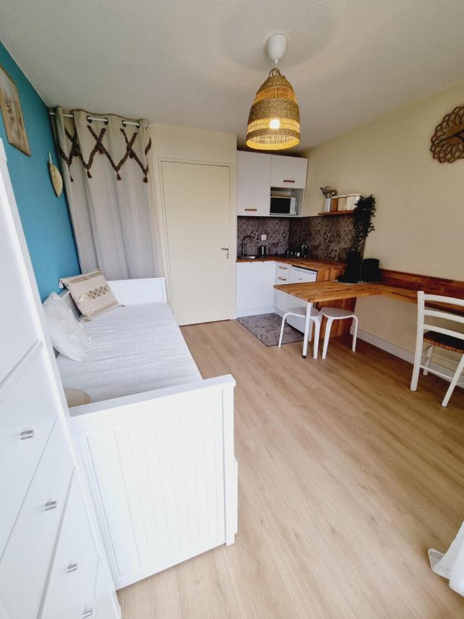 Studio Cabine Refait A Neuf A 3 Minutes A Pied De La Plage Apartment Le Grau-du-Roi Exterior photo