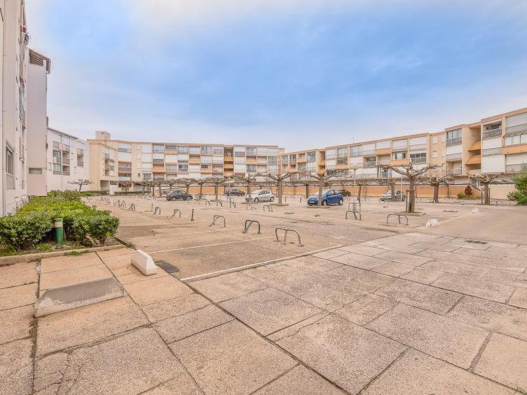 Studio Cabine Refait A Neuf A 3 Minutes A Pied De La Plage Apartment Le Grau-du-Roi Exterior photo